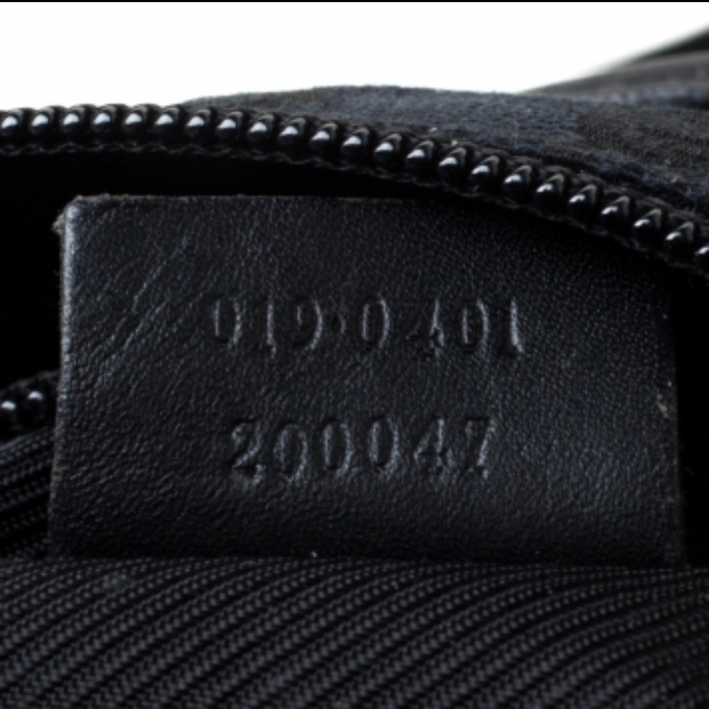 Gucci Monogram Gg Nylon Pocket Shopper Bla… - Picture 10 of 16